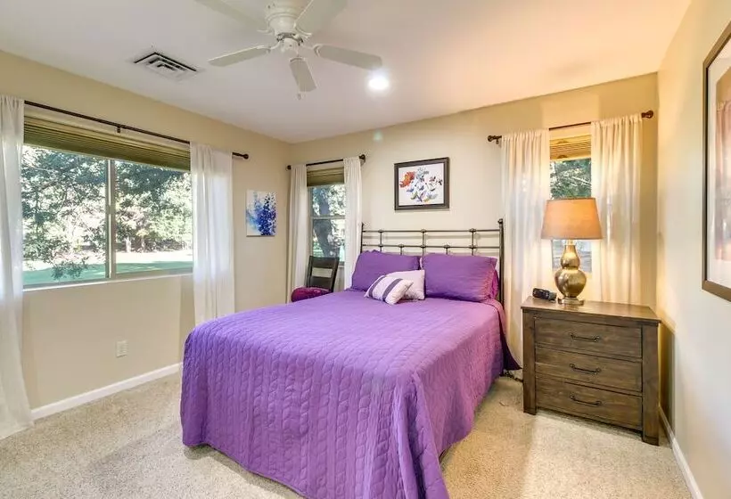 Dog Friendly Home On Pinetop Lakes Course!