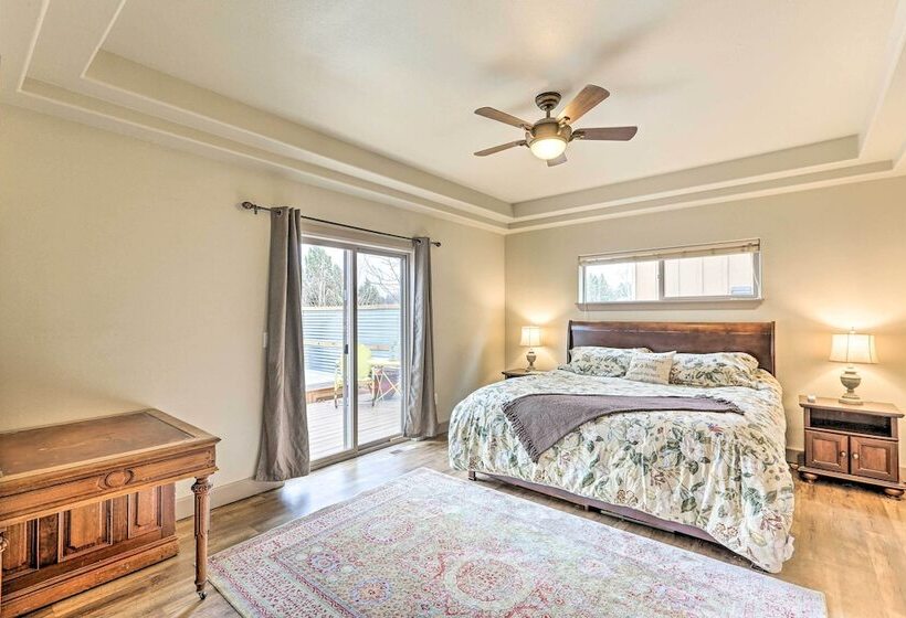 Family Friendly Bend Home W/ Hot Tub & Yard!