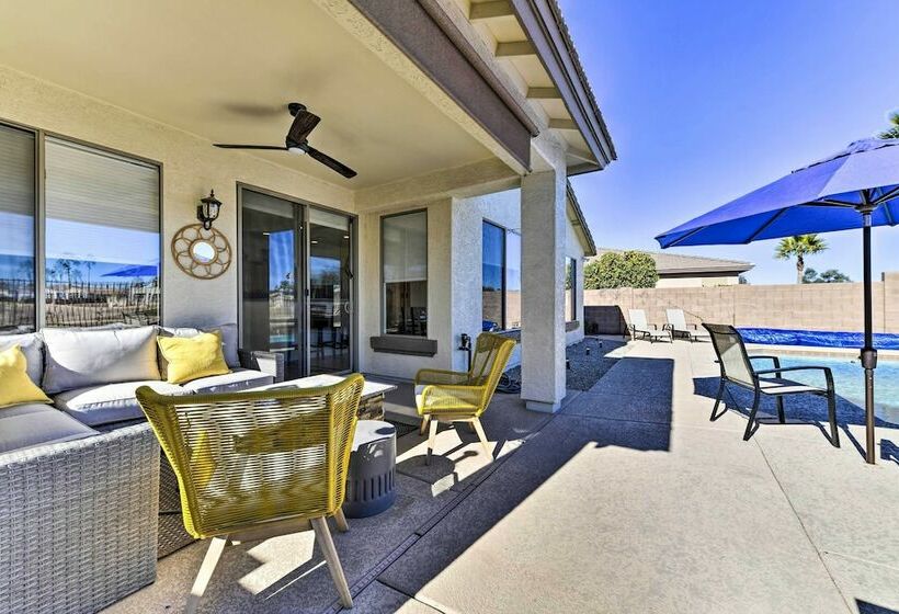 Gilbert Country Club Home W/ Private Pool!