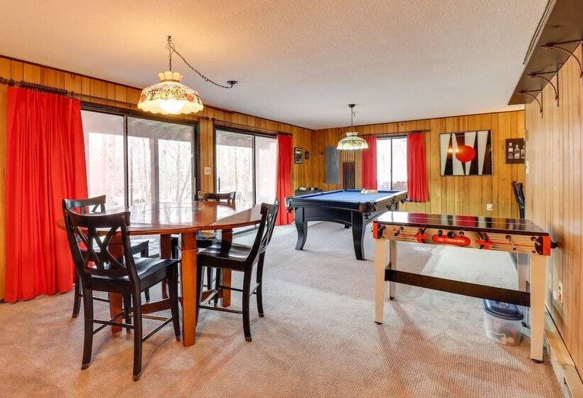 Gouldsboro Cabin W/ Game Room Near Lakes!