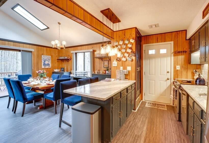 Gouldsboro Cabin W/ Game Room Near Lakes!