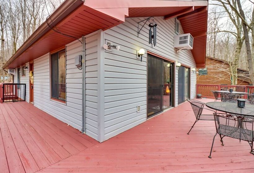 Gouldsboro Cabin W/ Game Room Near Lakes!