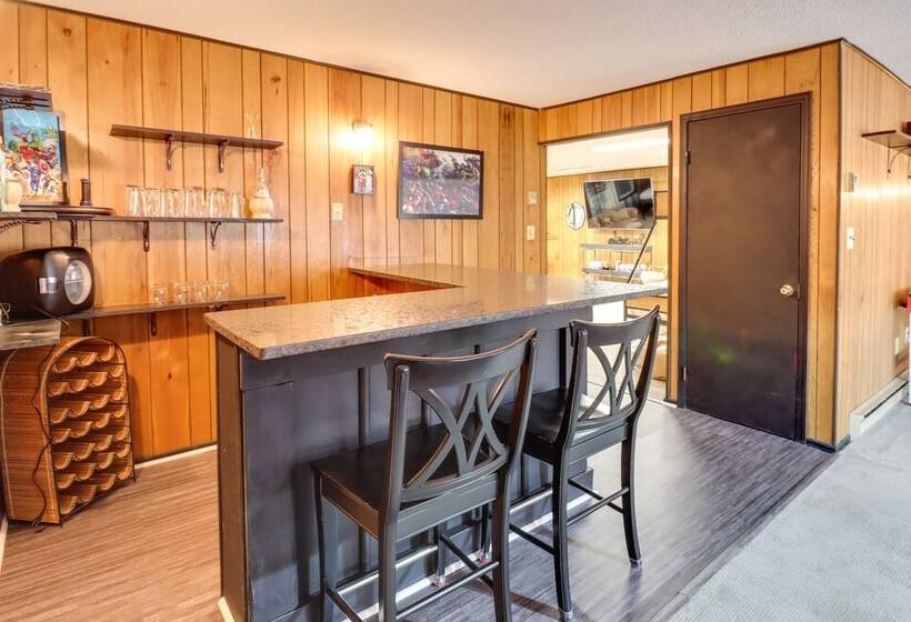 Gouldsboro Cabin W/ Game Room Near Lakes!