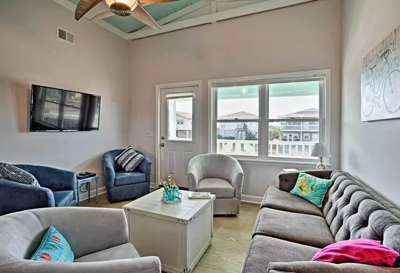 Holden Beach Vacation Rental: Steps To Shore!