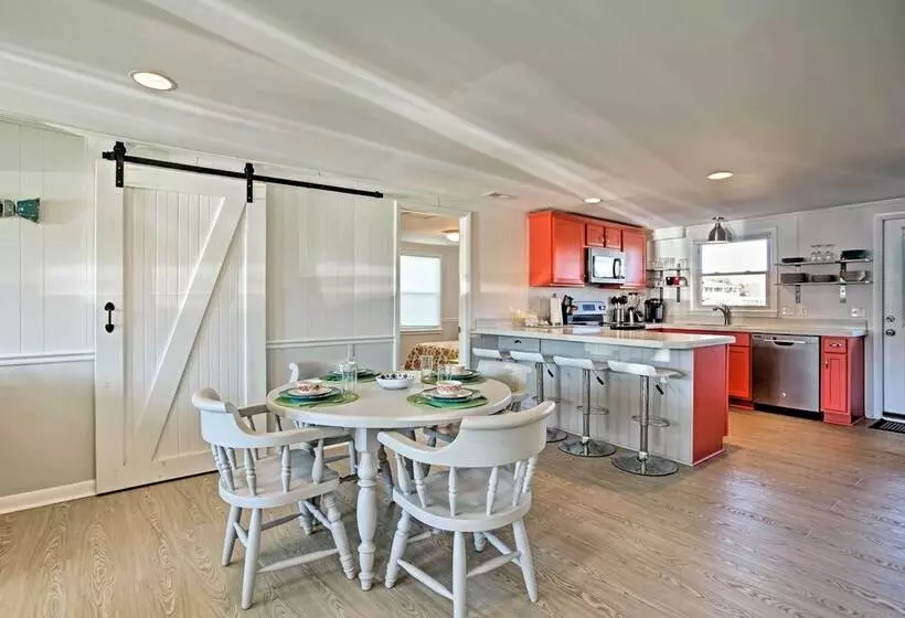 Holden Beach Vacation Rental: Steps To Shore!