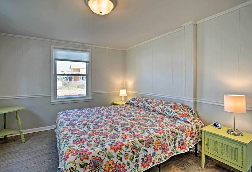 Holden Beach Vacation Rental: Steps To Shore!