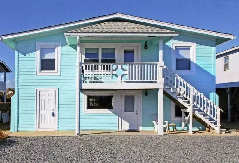 Holden Beach Vacation Rental: Steps To Shore!