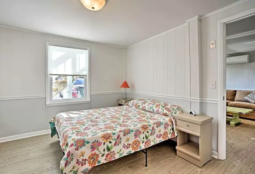 Holden Beach Vacation Rental: Steps To Shore!