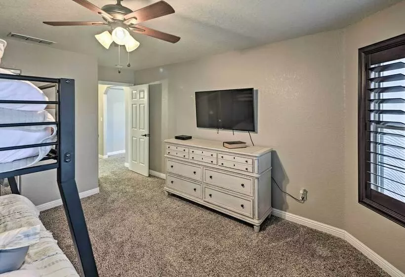 1 Mi To Lake: Home W/ Pool & Views In Lake Havasu