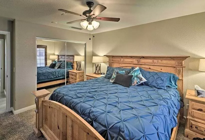 1 Mi To Lake: Home W/ Pool & Views In Lake Havasu