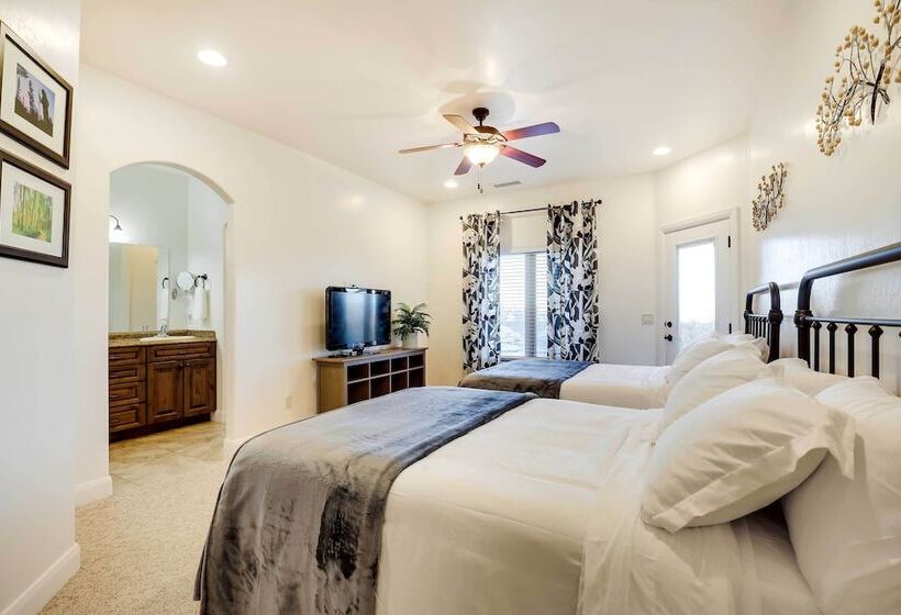 Horseshoe Bend Retreat: Fire Pit & Mountain Views!