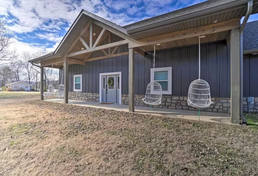 Idyllic Cotter Escape: Steps To White River!