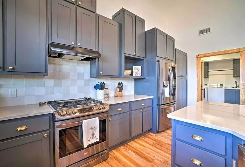 Idyllic Cotter Escape: Steps To White River!