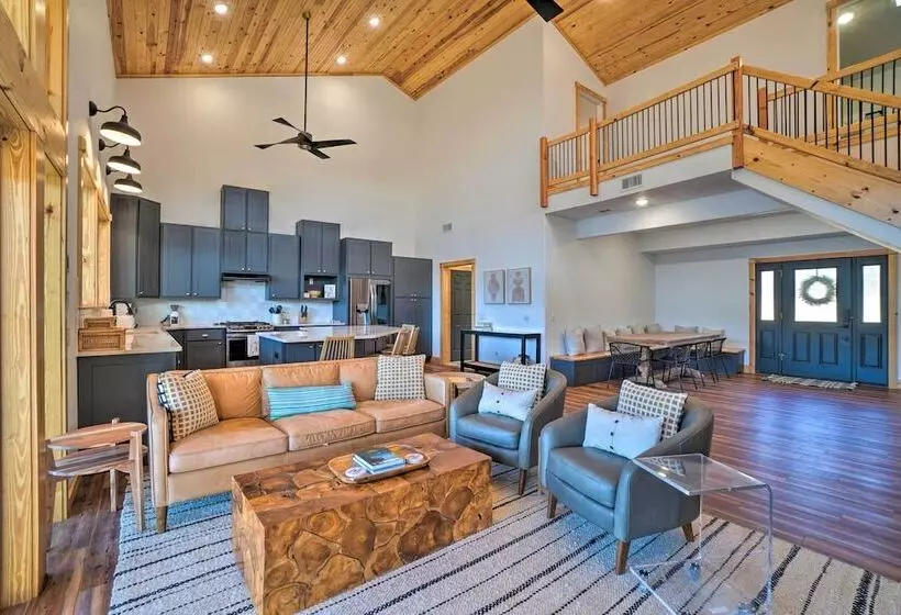 Idyllic Cotter Escape: Steps To White River!