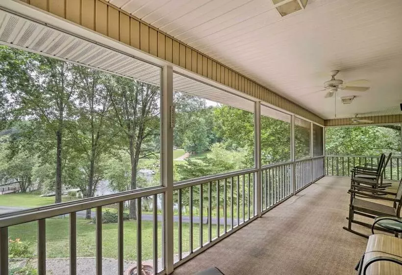 Lake Chatuge Retreat W/ Dock & Mtn Views!