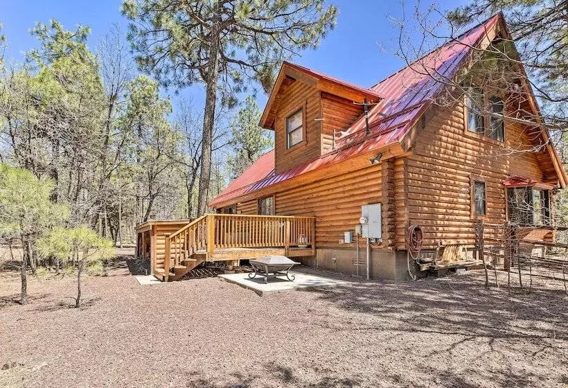 2 Acre Cabin In Pinetop Lakeside W/ Fenced Yard