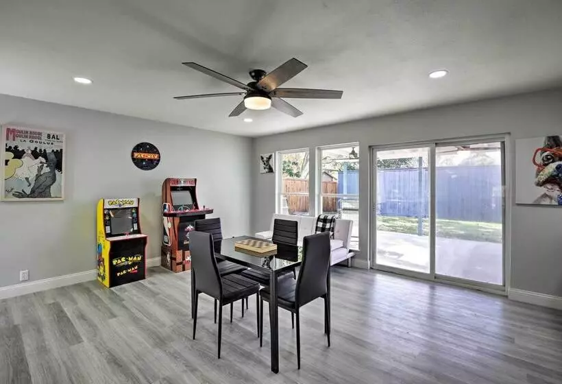 Richardson Home W/ Hot Tub ~ 17 Mi To Dallas!