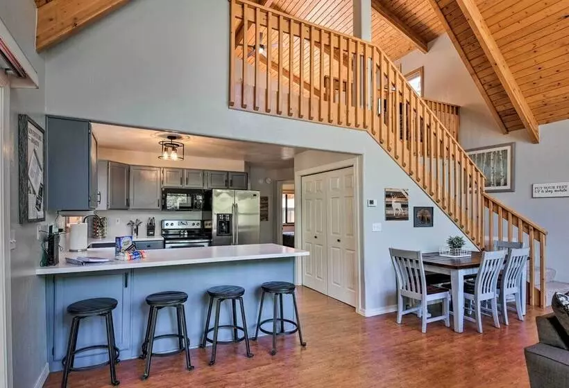 Updated & Modern Munds Park Home W/ Fire Pit!