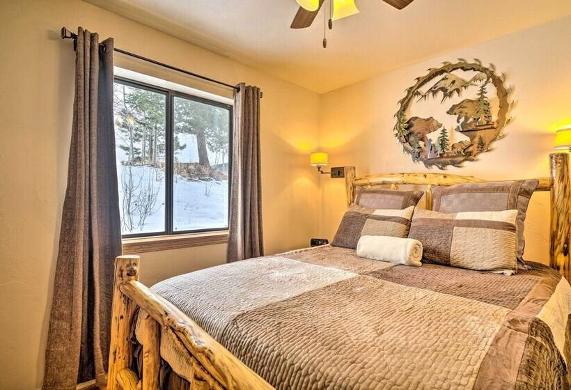 Mountain Paradise W/ Grill, Wifi & Stunning Views!