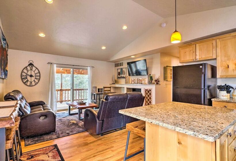 Mountain Paradise W/ Grill, Wifi & Stunning Views!