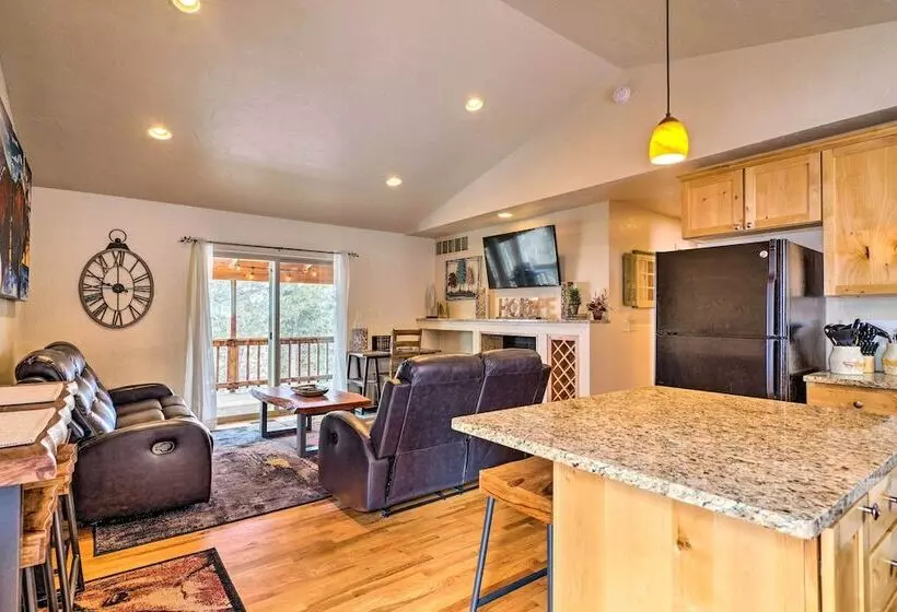 Mountain Paradise W/ Grill, Wifi & Stunning Views!