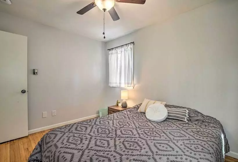 New Fairfield Home W/ Beach Access & Fire Pit