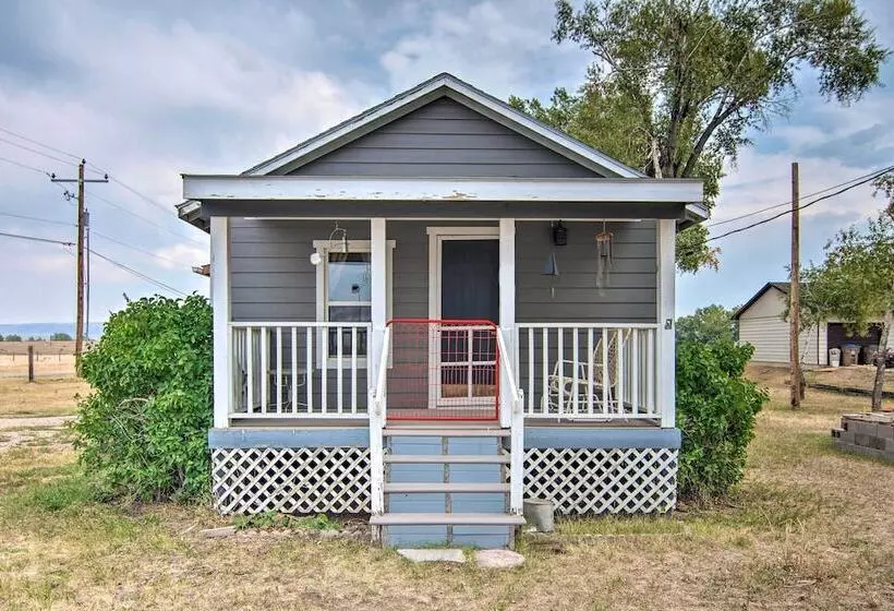 Red Gates Cottage 3 Miles To University!