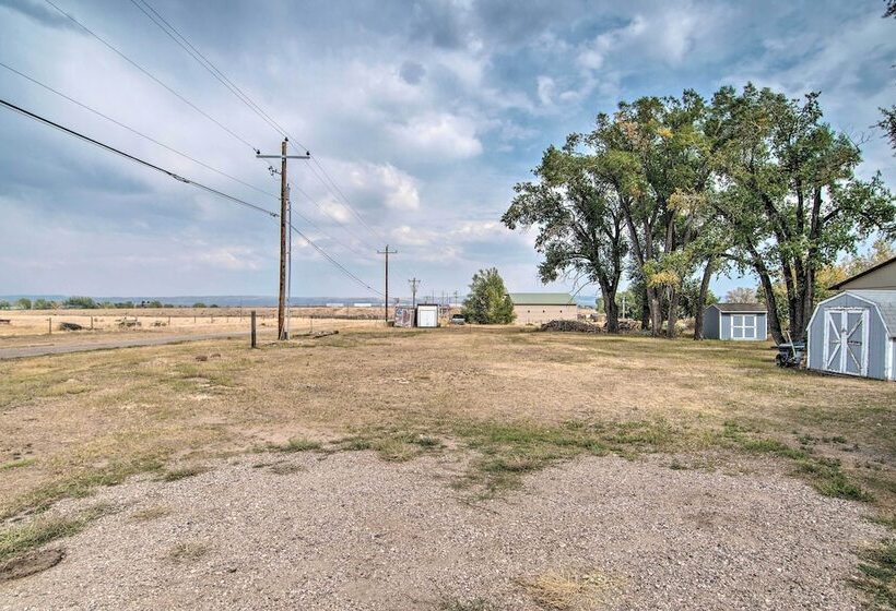 Red Gates Cottage 3 Miles To University!