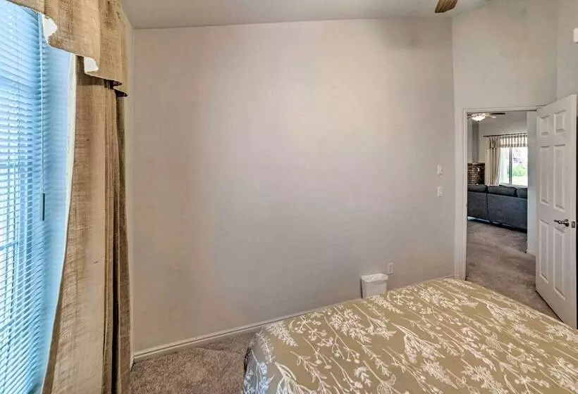 Page Home W/ Waterfall, 3 Mi To Lake Powell!