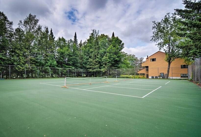 Pet Friendly Harbor Springs Home: Hot Tub + Pool!