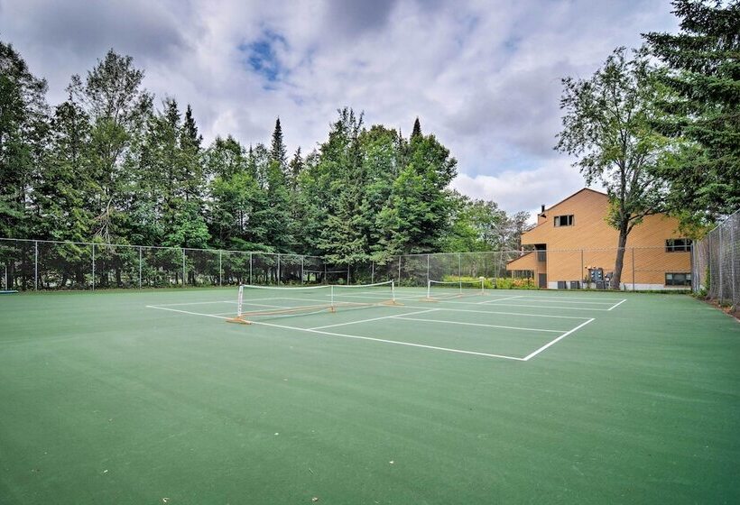 Pet Friendly Harbor Springs Home: Hot Tub + Pool!