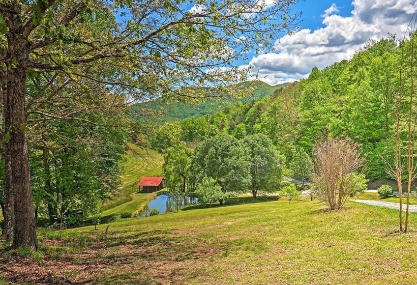 Private Bryson City Ranch Retreat W/ Mtn Views!