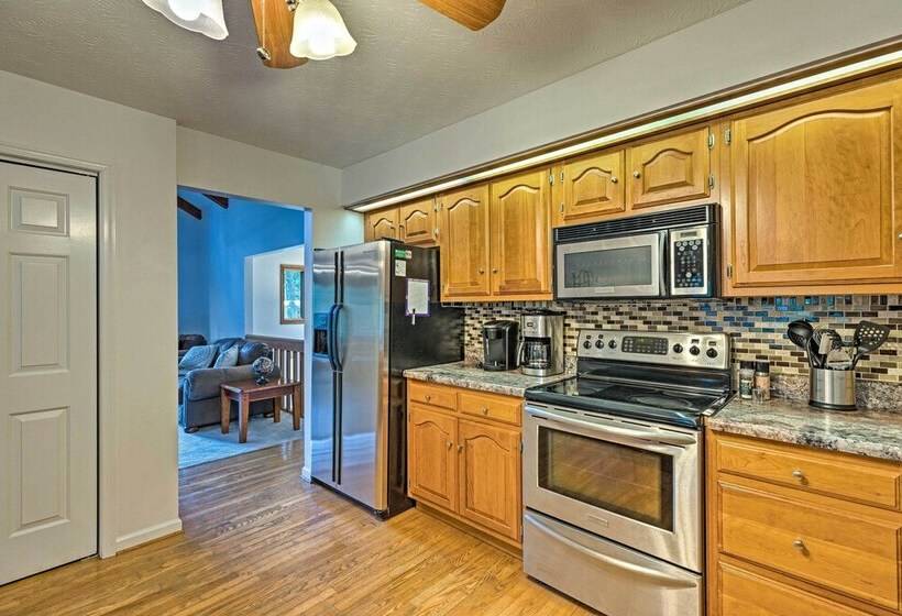 Resort Home W/ Game Room & Luxury Backyard!