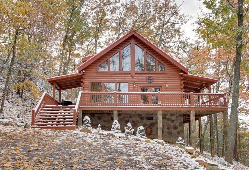 Secluded Smoky Mountain Cabin W/ Wraparound Deck!