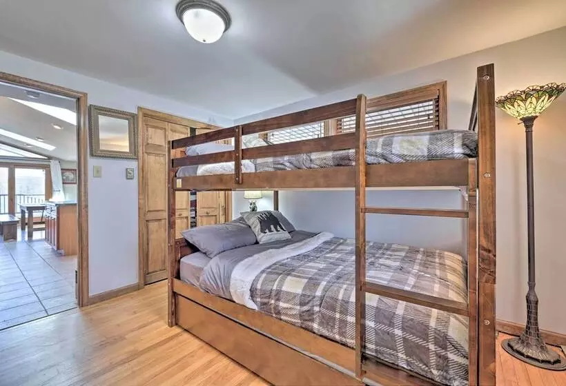 Locust Lake Village Cabin W/ Deck & Lake View!