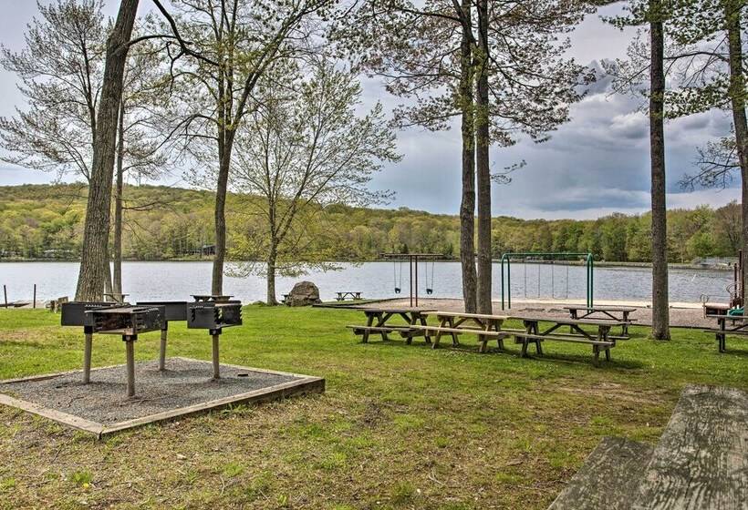 Locust Lake Village Cabin W/ Deck & Lake View!