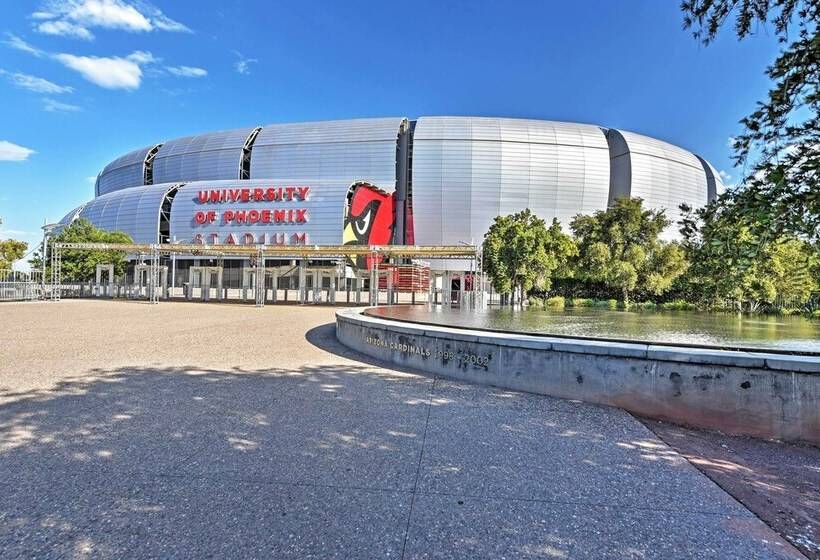 Glendale Escape W/ Pool < 2 Mi To Westgate!