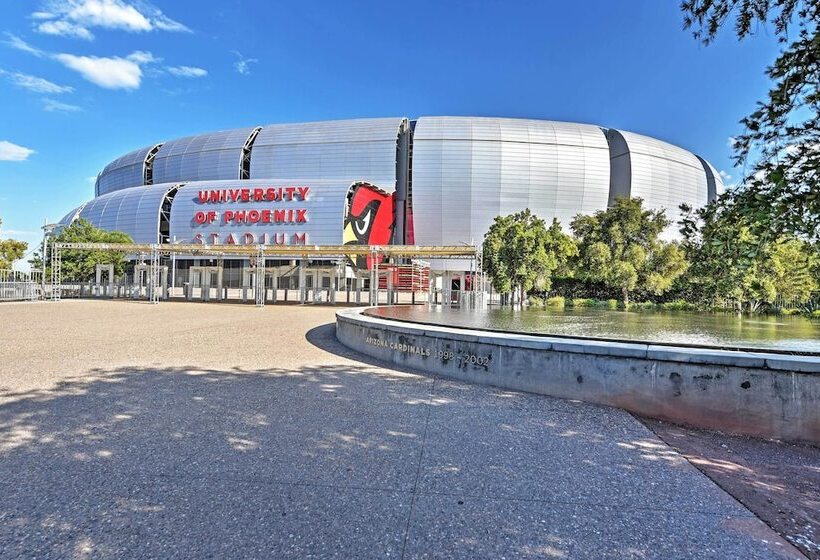 Glendale Escape W/ Pool < 2 Mi To Westgate!