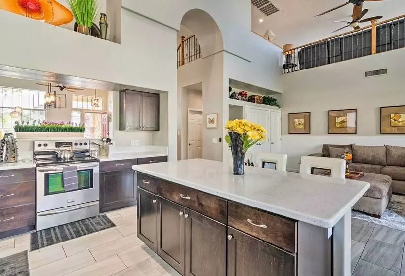 Glendale Escape W/ Pool < 2 Mi To Westgate!