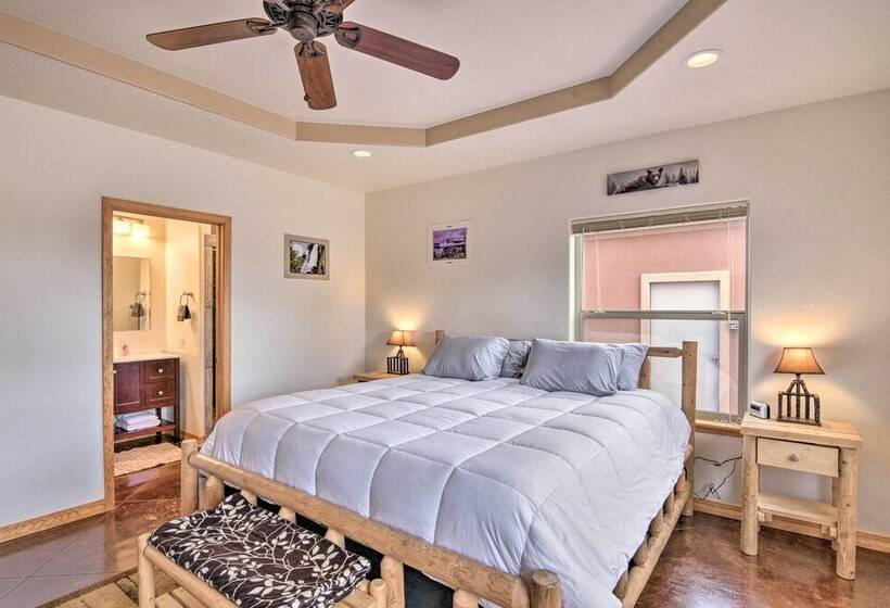 Stunning Home W/ Fire Pit, 11 Mi To Mt Yale!