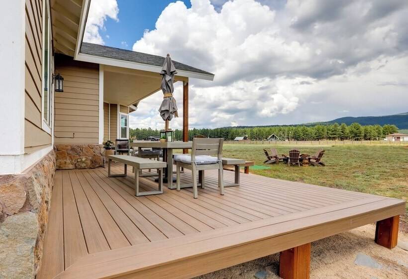 Vistas Bonitas Home W/ Patio: 7 Mi To Snowbowl!