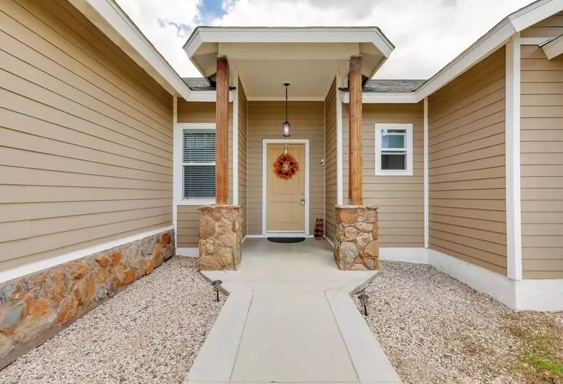 Vistas Bonitas Home W/ Patio: 7 Mi To Snowbowl!