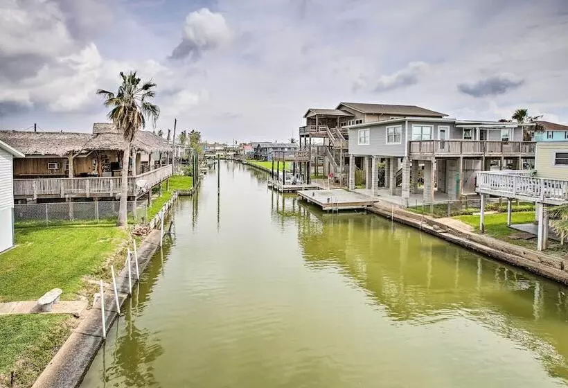Waterfront Hitchcock Home W/ Spacious Deck!
