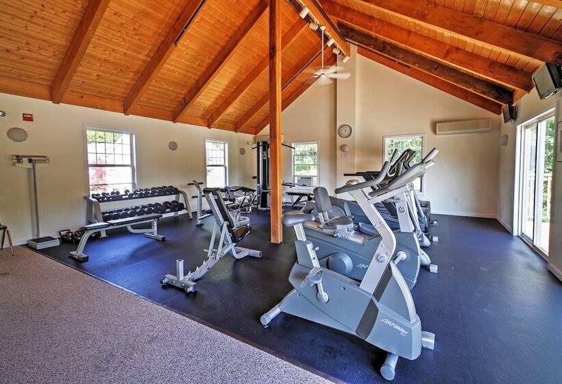 Wells Beach Cottage W/ Pool Access ~ 1 Mi To Coast