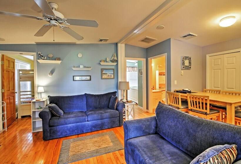 Wells Beach Cottage W/ Pool Access ~ 1 Mi To Coast