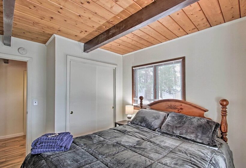 Airy Home W/ Lake + Mtn Views: 2 Miles To Gunstock