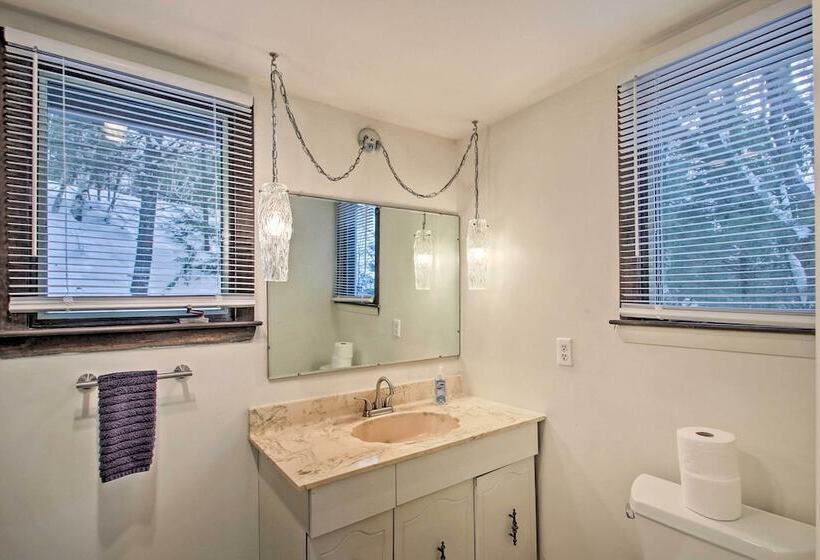 Airy Home W/ Lake + Mtn Views: 2 Miles To Gunstock