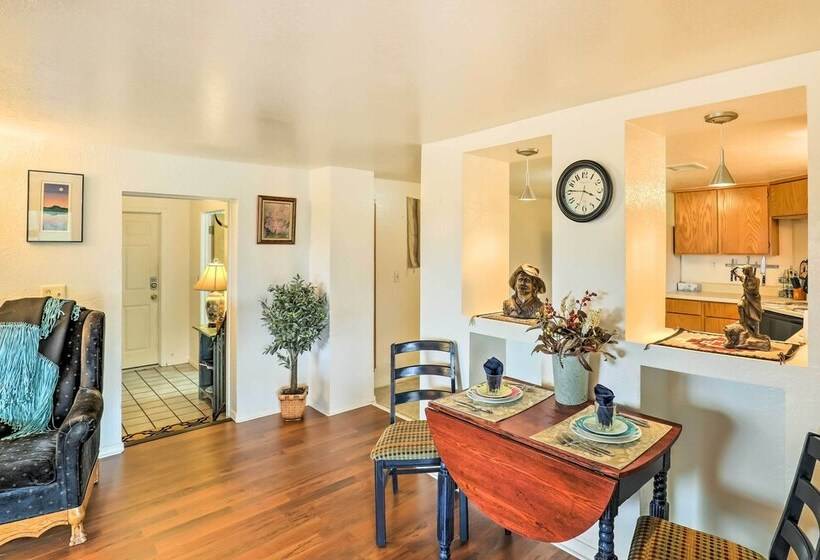 Apache Point Ranch House W/ Carr Canyon Views!