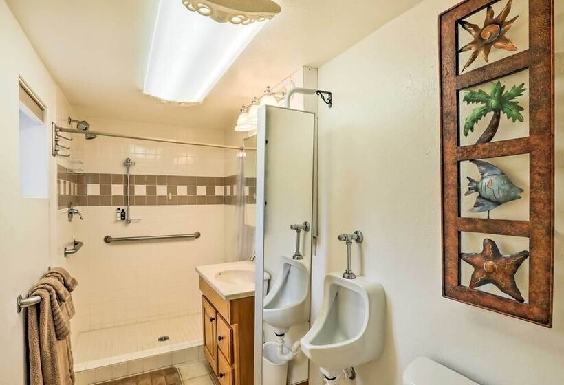 Apache Point Ranch House W/ Carr Canyon Views!