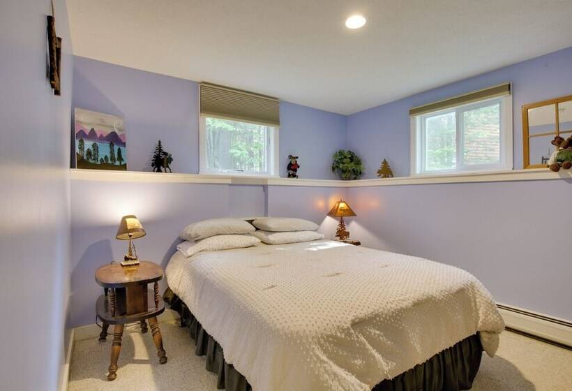 Bethel Chalet W/ Hot Tub: 3 Miles To Sunday River!